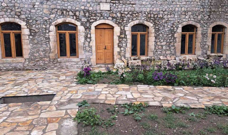 Ամարասի վանական համալիրը 2023թ. սեպտեմբերի 19-ին ժամը 10:30-ին՝ պատերազմի մեկնարկից րոպեներ առաջ 