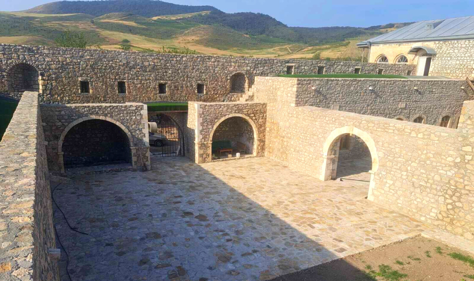 Նոր կադրեր Ամարասի վանական համալիրի վերականգնողական աշխատանքներից